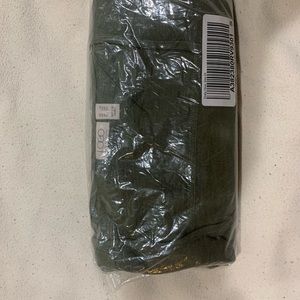 Logo by Lori Goldstein size 2X green long sleeve T-shirt